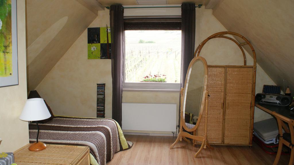 Chambre D'Hotes Le Vogelgarten Sigolsheim Room photo